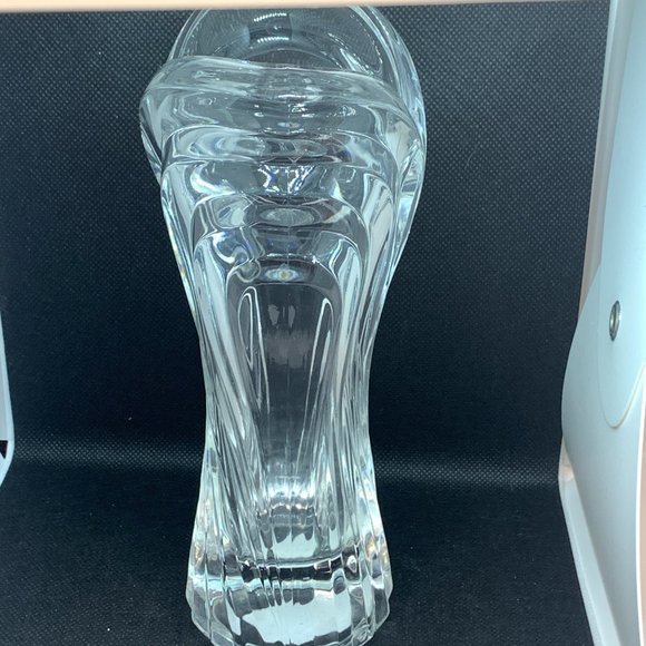 Mikasa "Spring Flair" 8" Crystal Vase - Picture 3 of 4